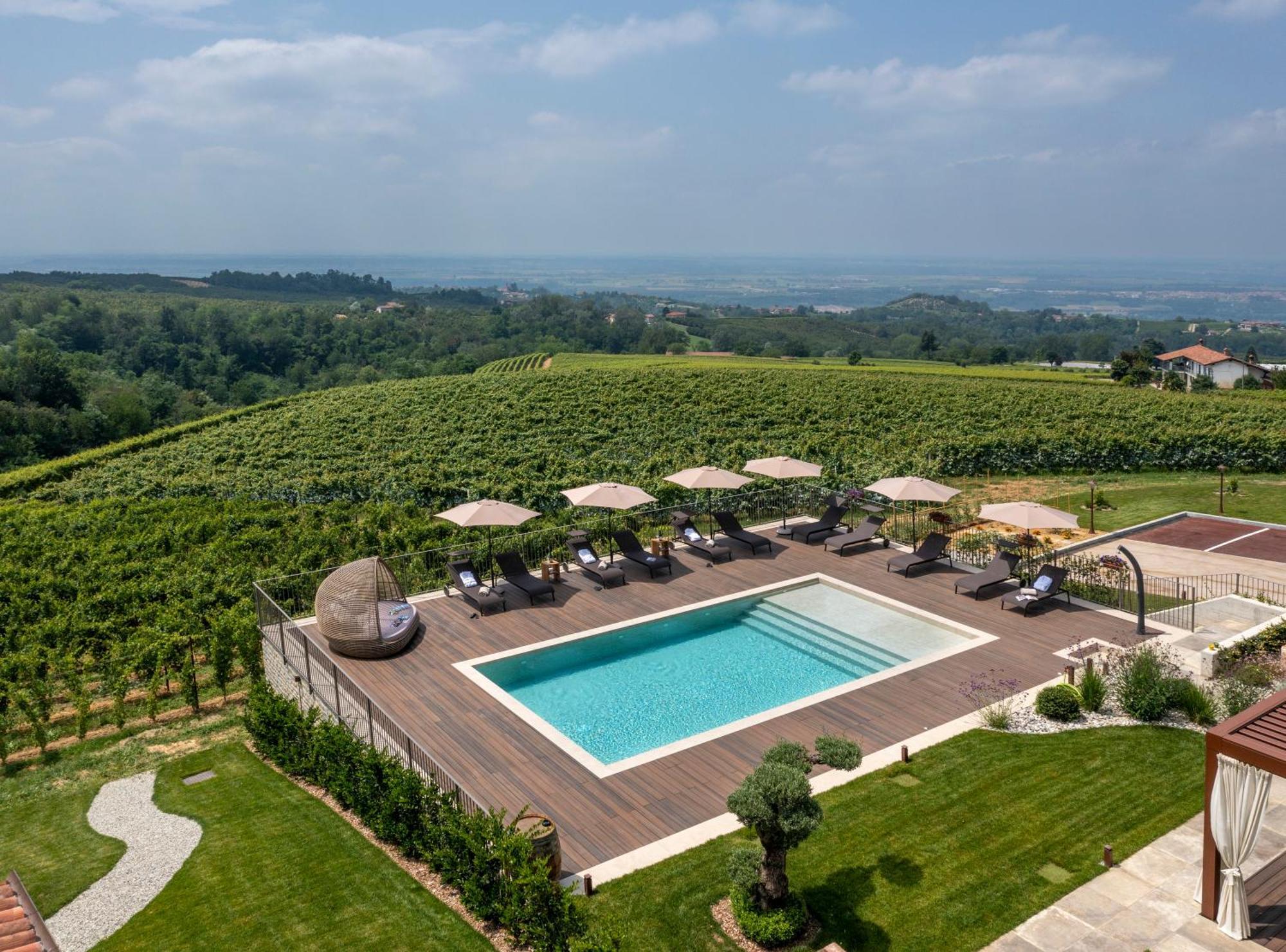 Antica Dimora Dosio Bed & Breakfast La Morra Eksteriør bilde